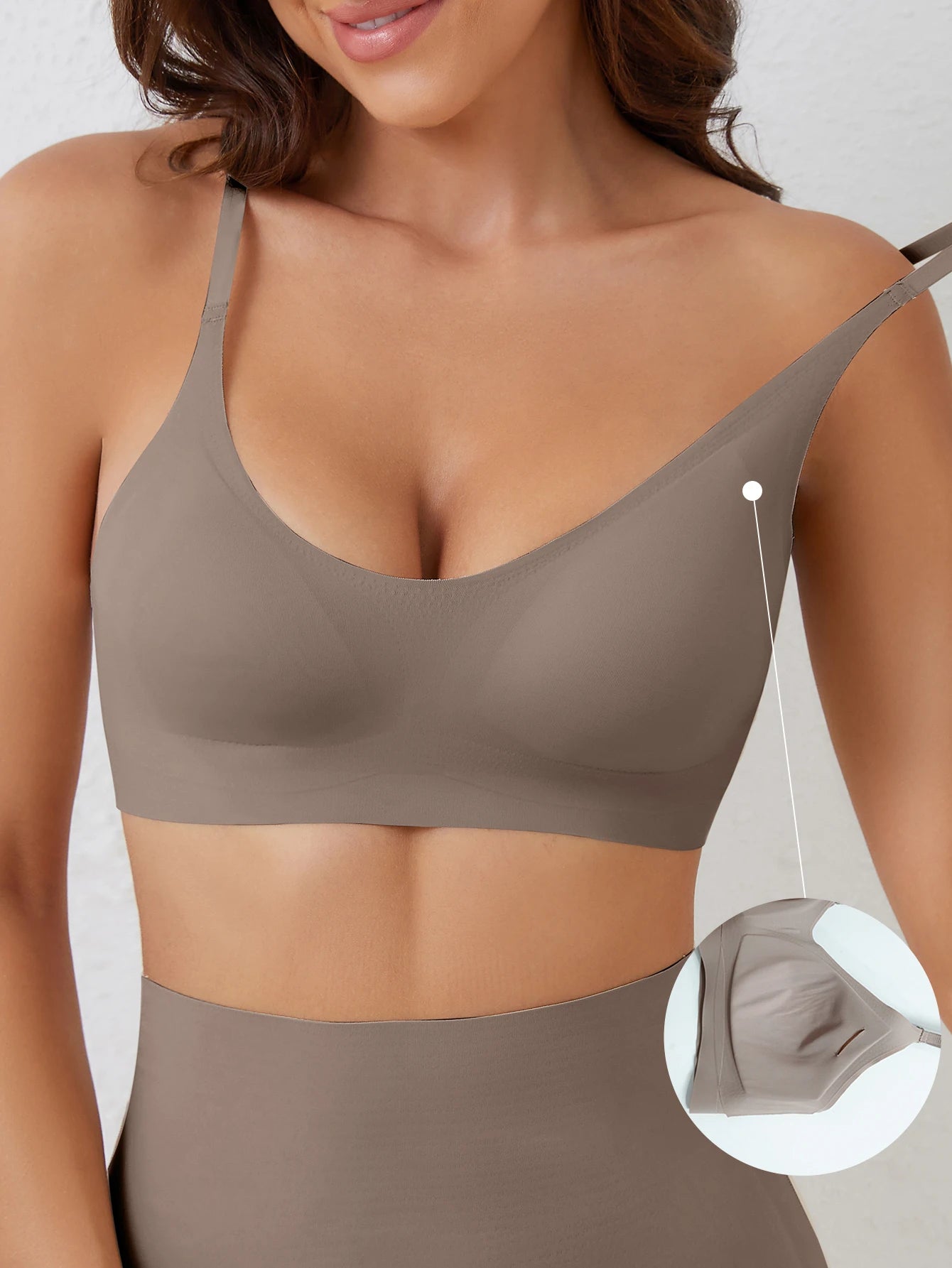 Women Bra Seamless Light Support